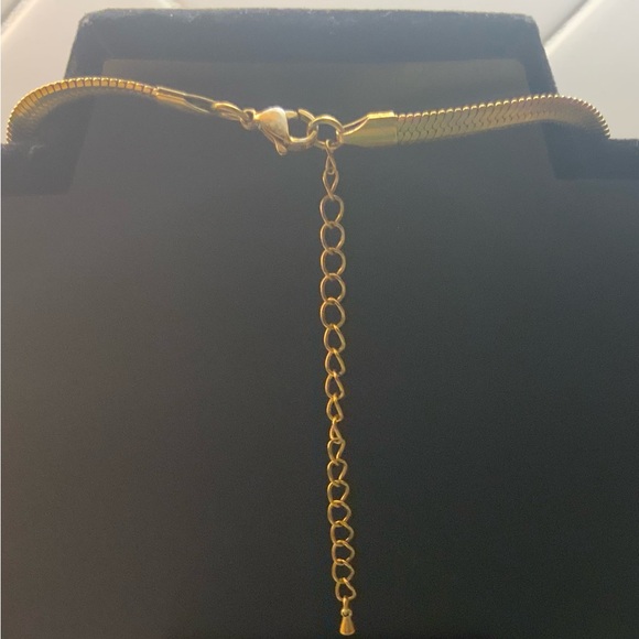 ♥️BRAND NEW from Nordstrom Gold Serpentine 18k gold plated Necklace. - Picture 5 of 6